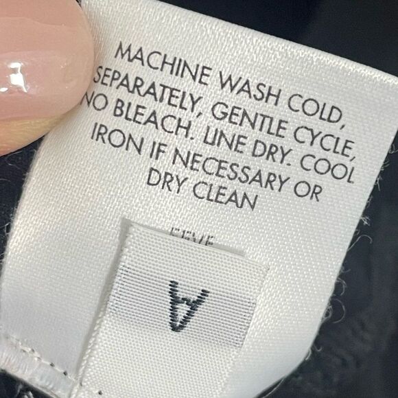 Eileen Fisher Jersey Knit Scoop Neck Short Sleeve Tunic Black Size SMALL - Picture 7 of 8